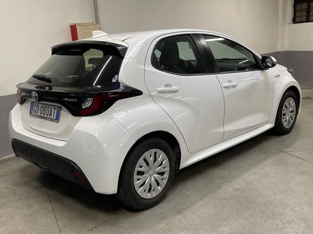 TOYOTA Yaris 1.5 Hybrid 5 porte Business