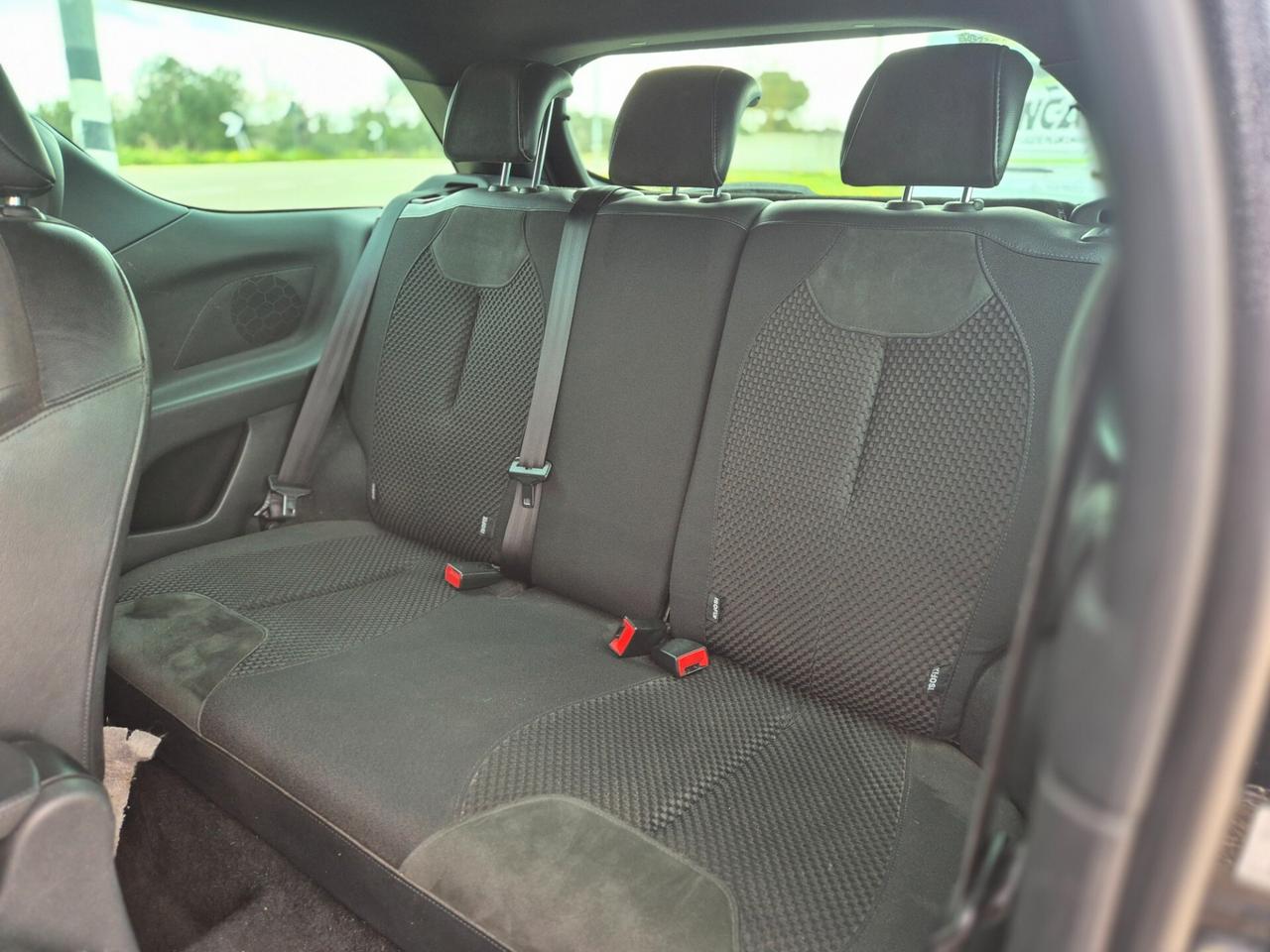 Ds DS3 3 1.2 VTi 82 CV GPL 2013