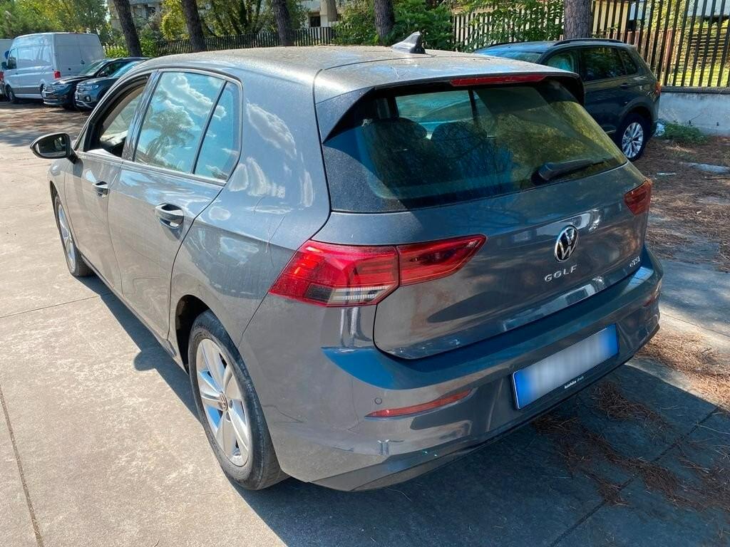 Volkswagen Golf Variant 1.5 eTSI EVO DSG Life