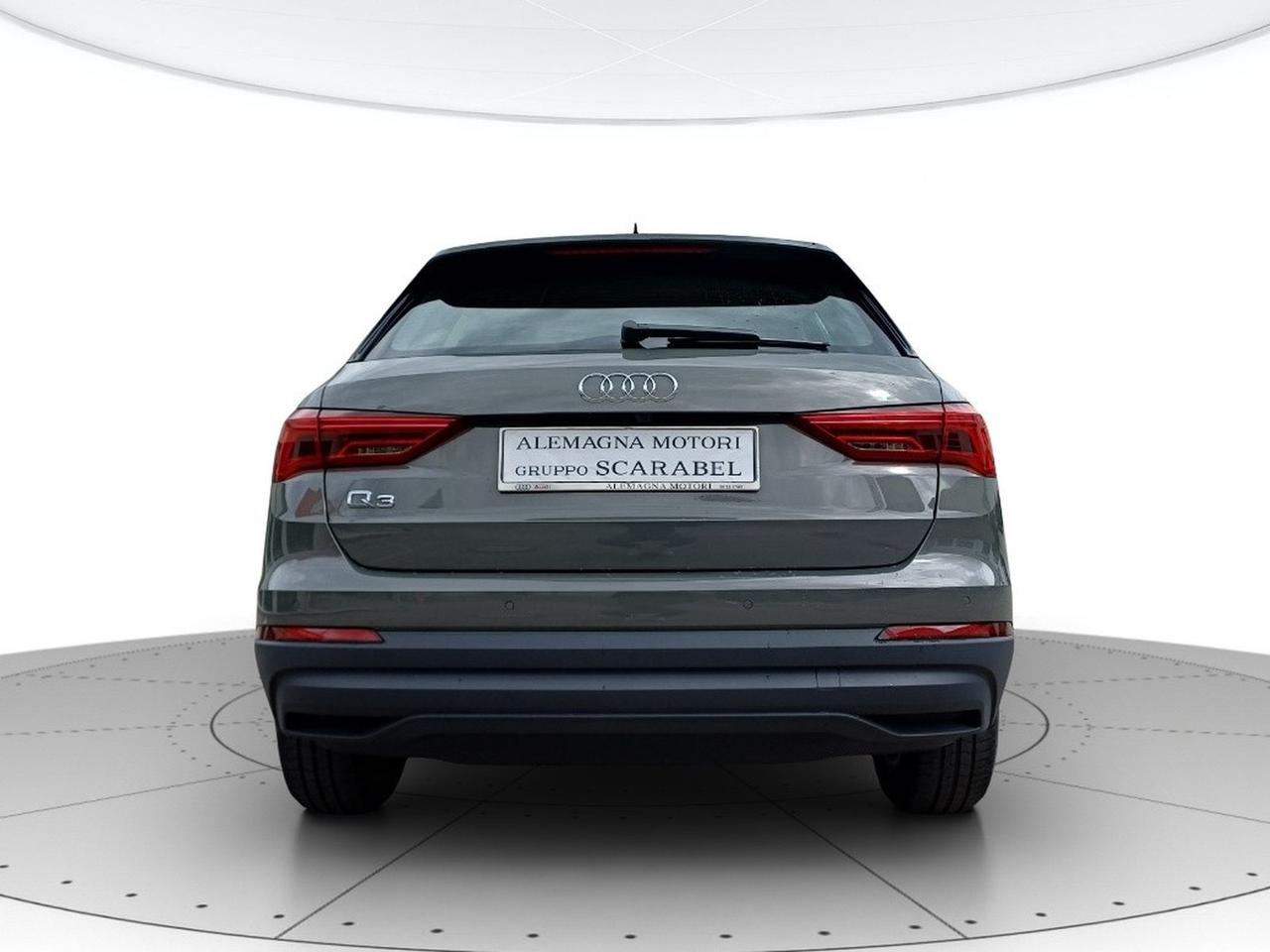 Audi Q3 35 1.5 tfsi s-tronic