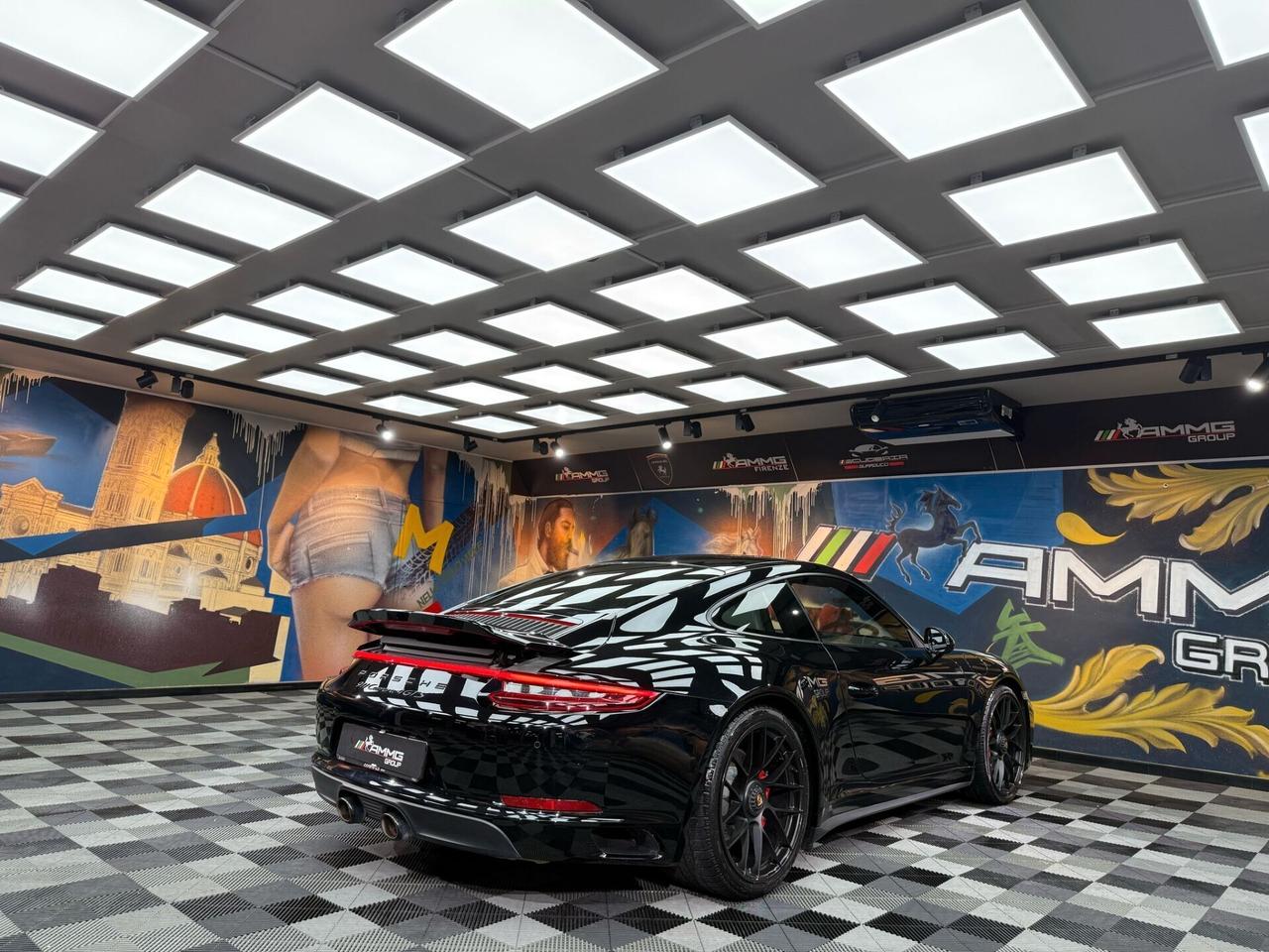 Porsche 911 3.0 Carrera 4 GTS Coupé (371)