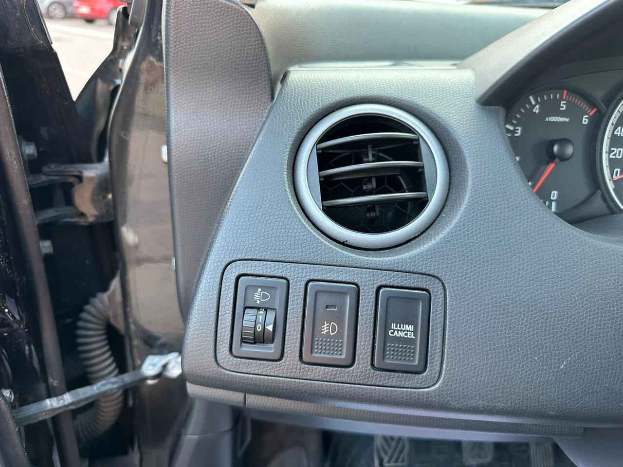 Suzuki Swift 1.3 DDiS 5p. 12 MESI DI GARANZIA