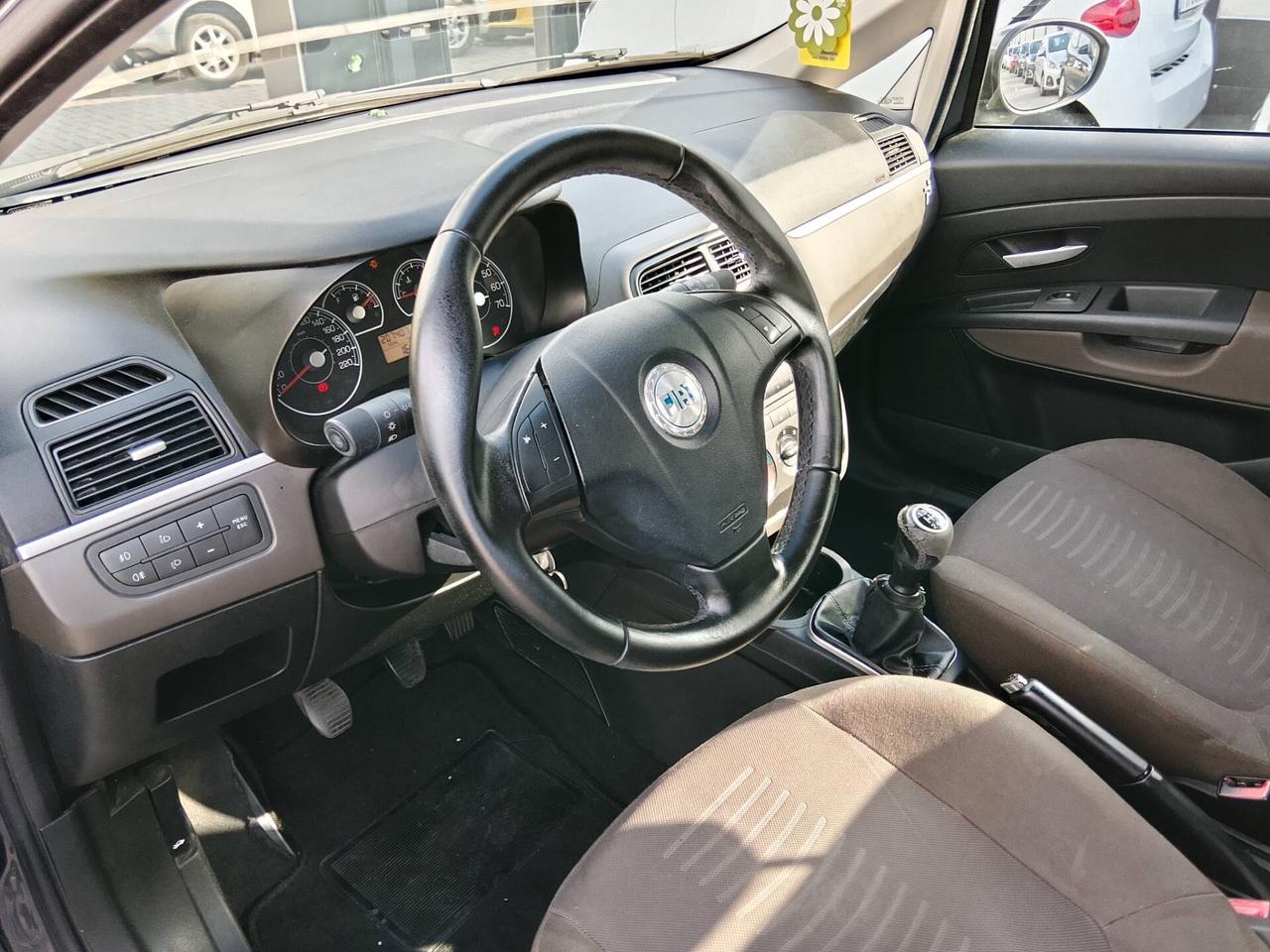 Fiat Grande Punto 1.3 MJT 75