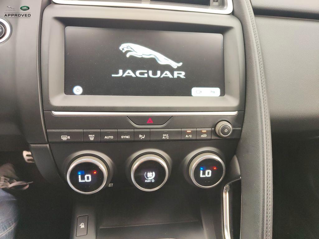 JAGUAR E-Pace (X540) - E-Pace 2.0 AWD aut. R-Dynamic