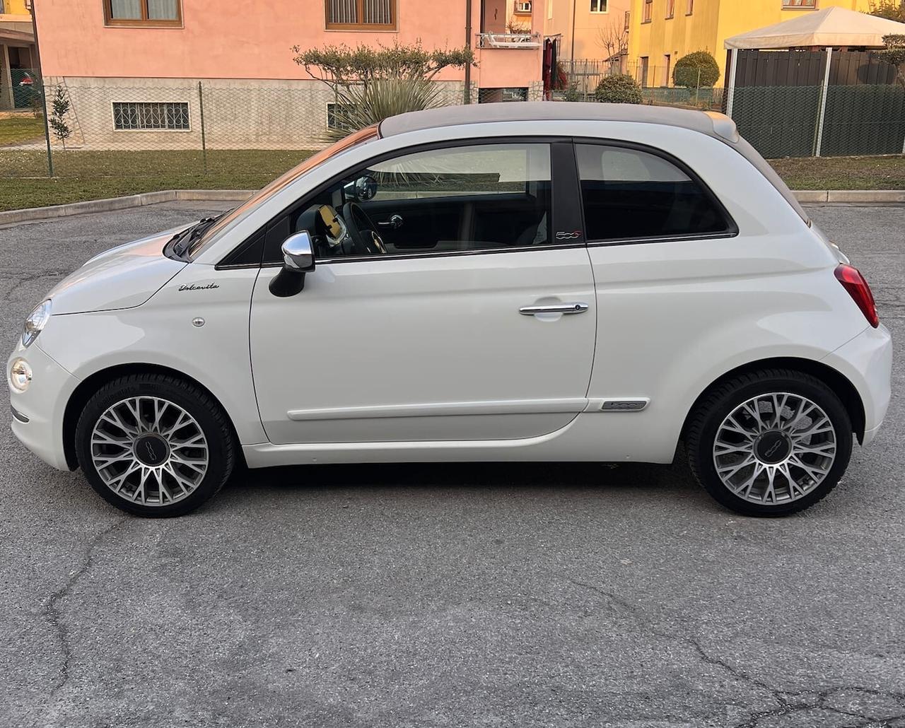 Fiat 500 C 1.0 Hybrid Dolcevita
