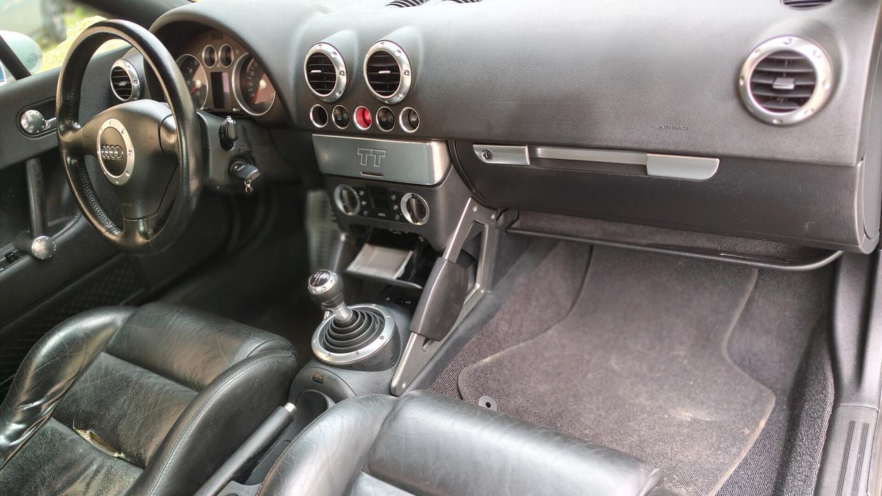 Audi TT 1.8 T 20V 179 CV cat