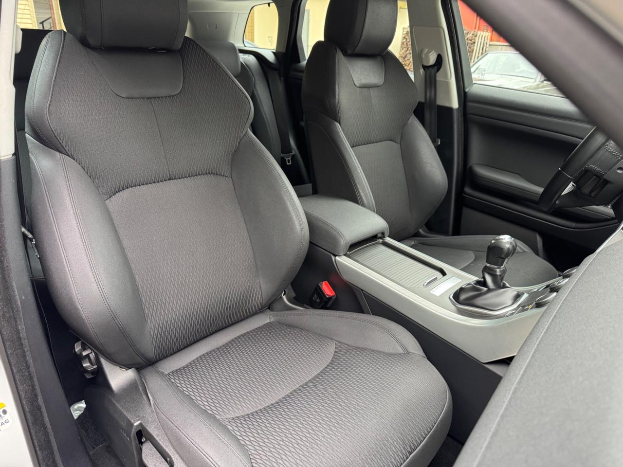 Land Rover Range Evoque 2.0 eD4 5p. SE Dynamic