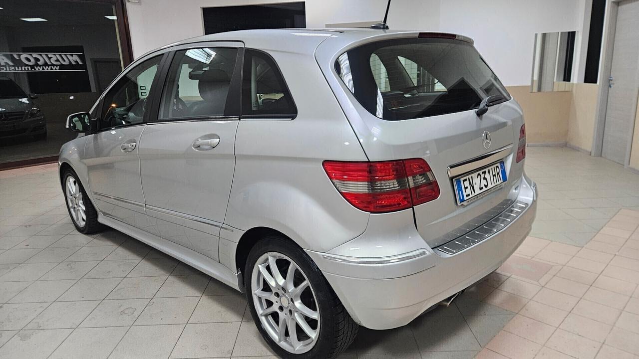 Mercedes-benz B 180 CDI Premium