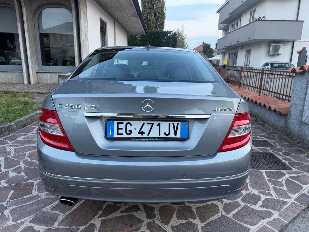 Mercedes-benz C 250 CDI BlueEFFICIENCY Avantgarde