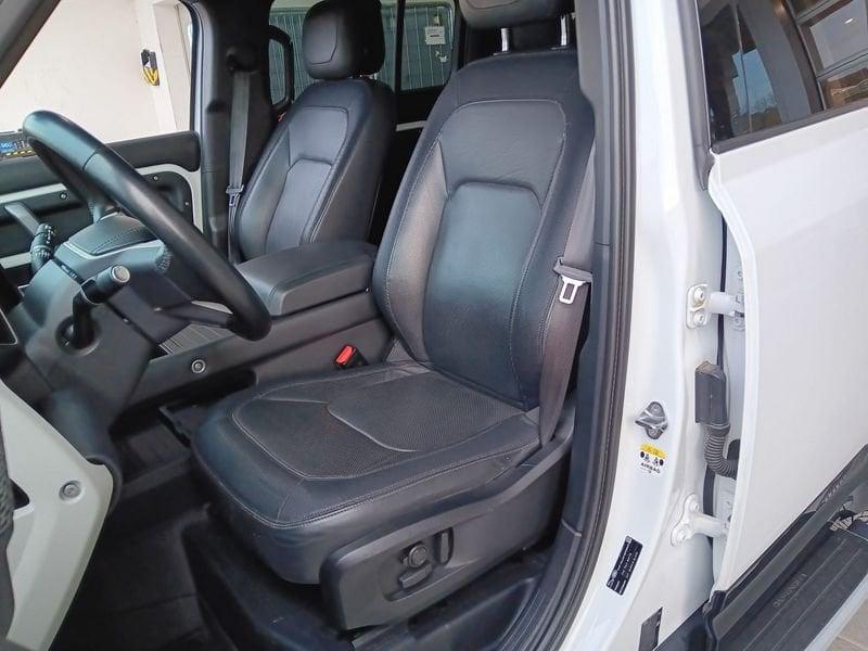 Land Rover Defender 110 3.0d i6 mhev X-Dynamic HSE awd 250cv auto