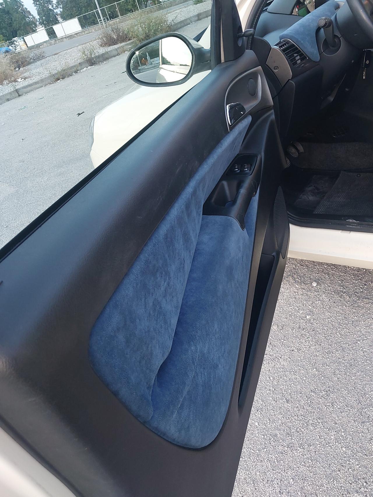 LANCIA YPSILON 1.2 SOLO 86.000 -10/2003