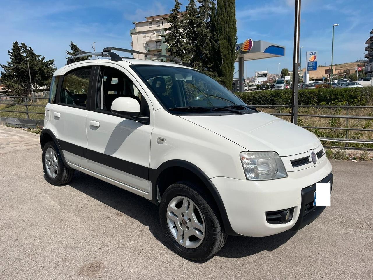 Fiat Panda 1.3 MJT 16V DPF 4x4 Climbing