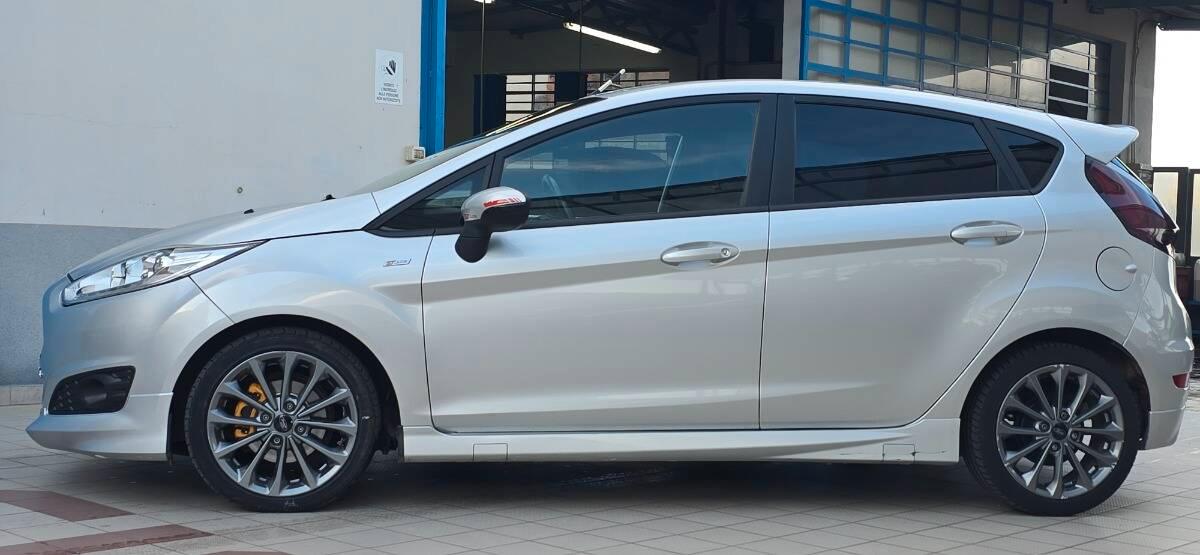 Ford Fiesta 1.5 tdci ST-line 75cv 5p **gar 2 anni ford*