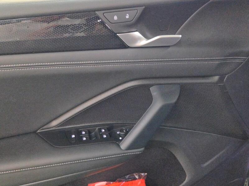 VOLKSWAGEN Tiguan 3ª serie Tiguan 1.5 eTSI 150...
