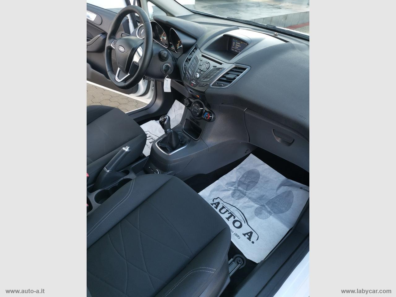 FORD Fiesta 1.5 TDCi 75 CV 5p. Titanium