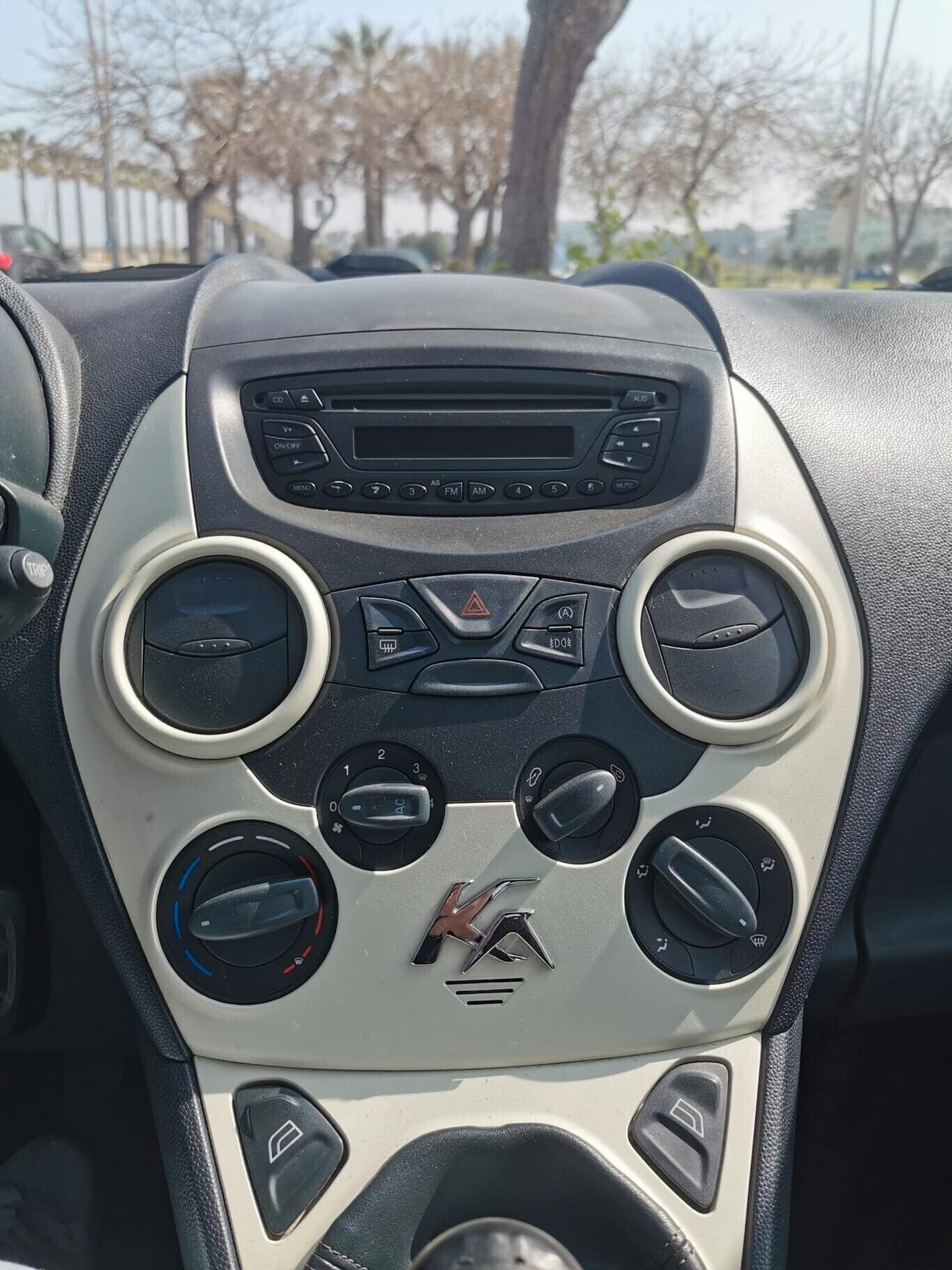 Ford Ka Ka+ 1.3 TDCi 75CV Titanium 2013