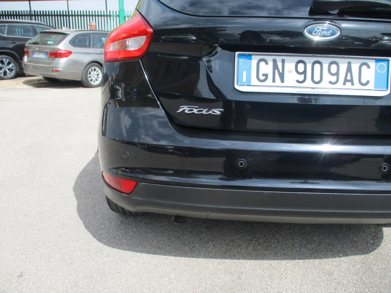 Ford Focus Ford Focus 1.5 TDCI 120CV E6 TITANIUM NAVI/PDC/XENON KM CERTI