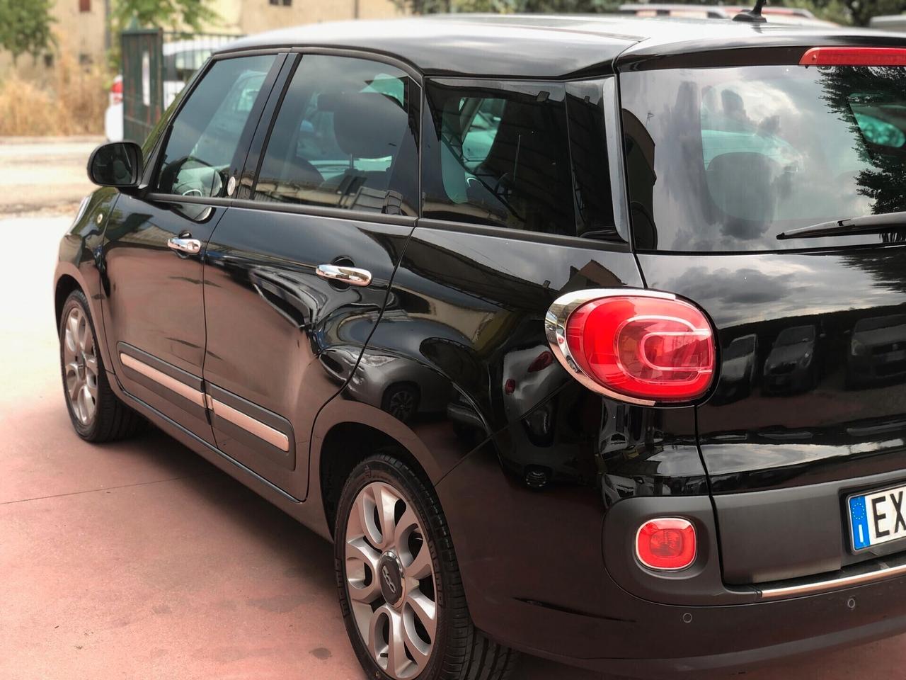 Fiat 500L Living 1.6 Multijet 105 CV Lounge, 7 POSTI!!