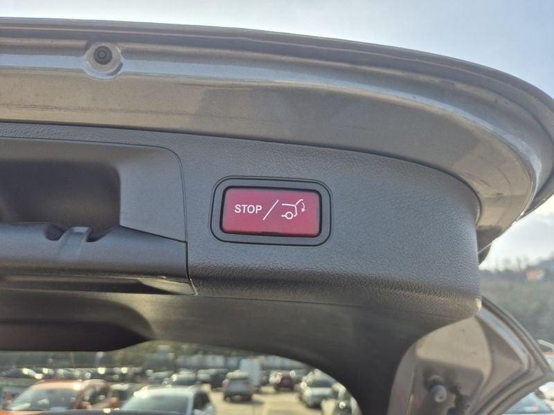 Mercedes-Benz GLA 200 d Premium auto