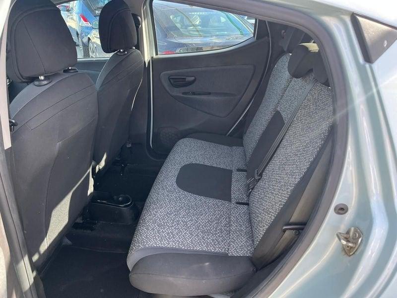 Lancia Ypsilon Ypsilon 1.0 FireFly 5 porte S&S Hybrid Silver Plus