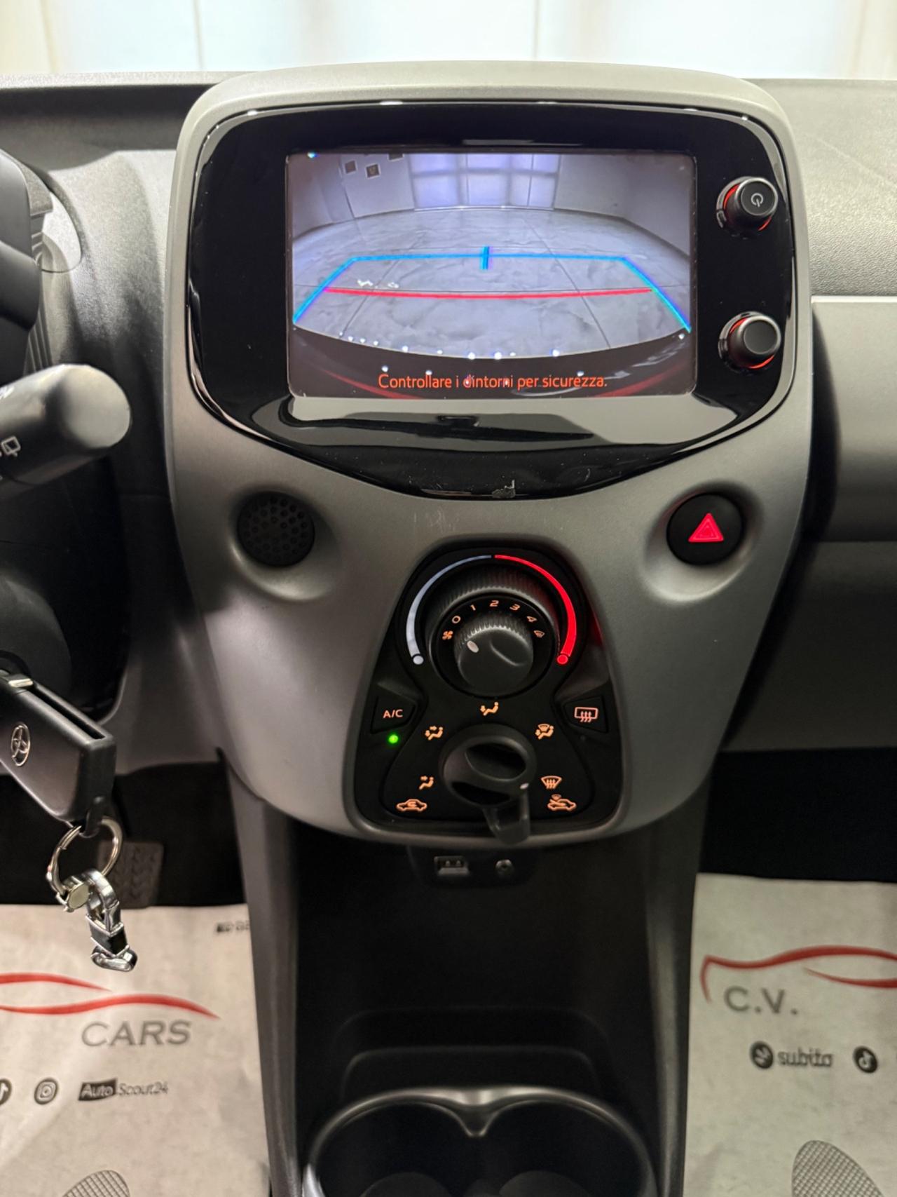 TOYOTA AYGO 1.0 VVT-I 69 CV 5 PORTE X-WAVE MMT