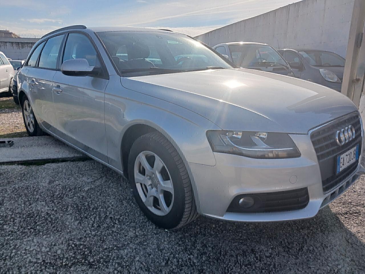 Audi A4 2.0 TDI 143CV GARANTITA 12 MESI
