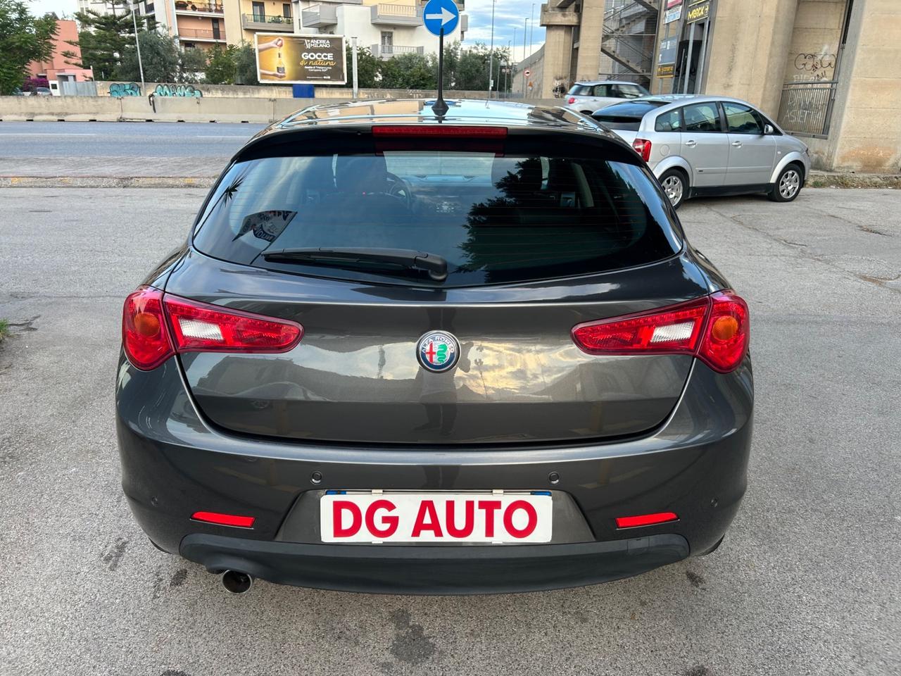 Alfa Romeo Giulietta 1.6 JTDm-2 120 CV 2015