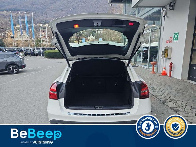 Mercedes-Benz GLA 200 SPORT AUTO