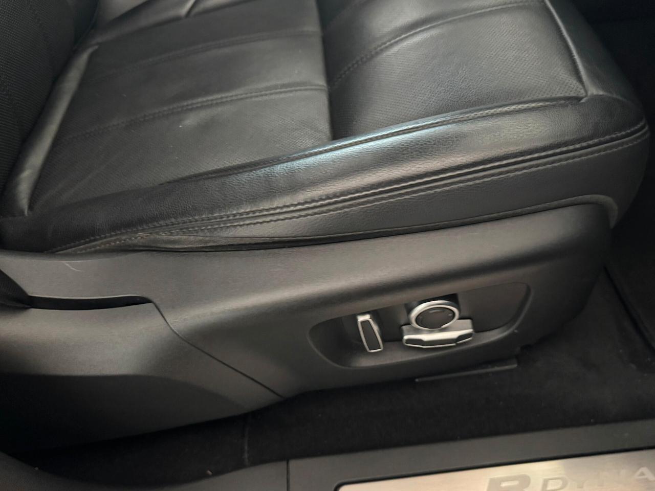 Land Rover Range Evoque 2.0D I4 204 CV AWD Auto R-Dynamic SE