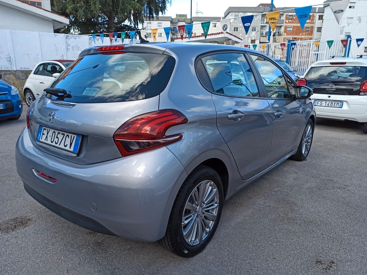 Peugeot 208 BlueHDi 100 cv 6m S&S 5 porte Active