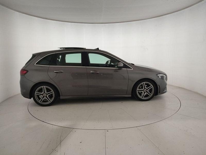 Mercedes-Benz Classe B B 180 AMG Line Premium Plus auto