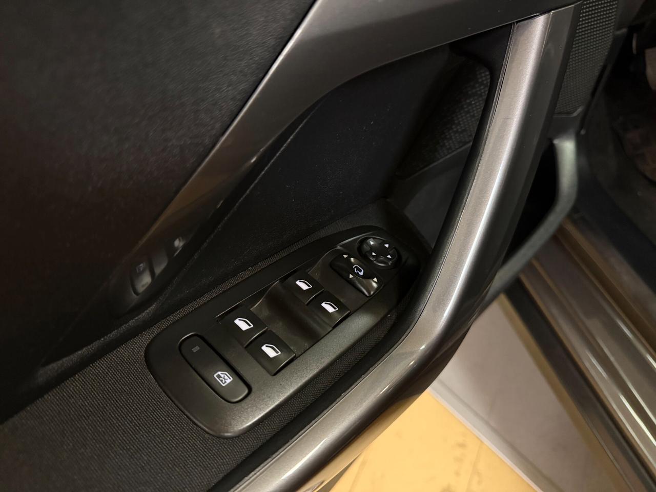 PEUGEOT 2008 1.6 HDI 75 CV ACTIVE