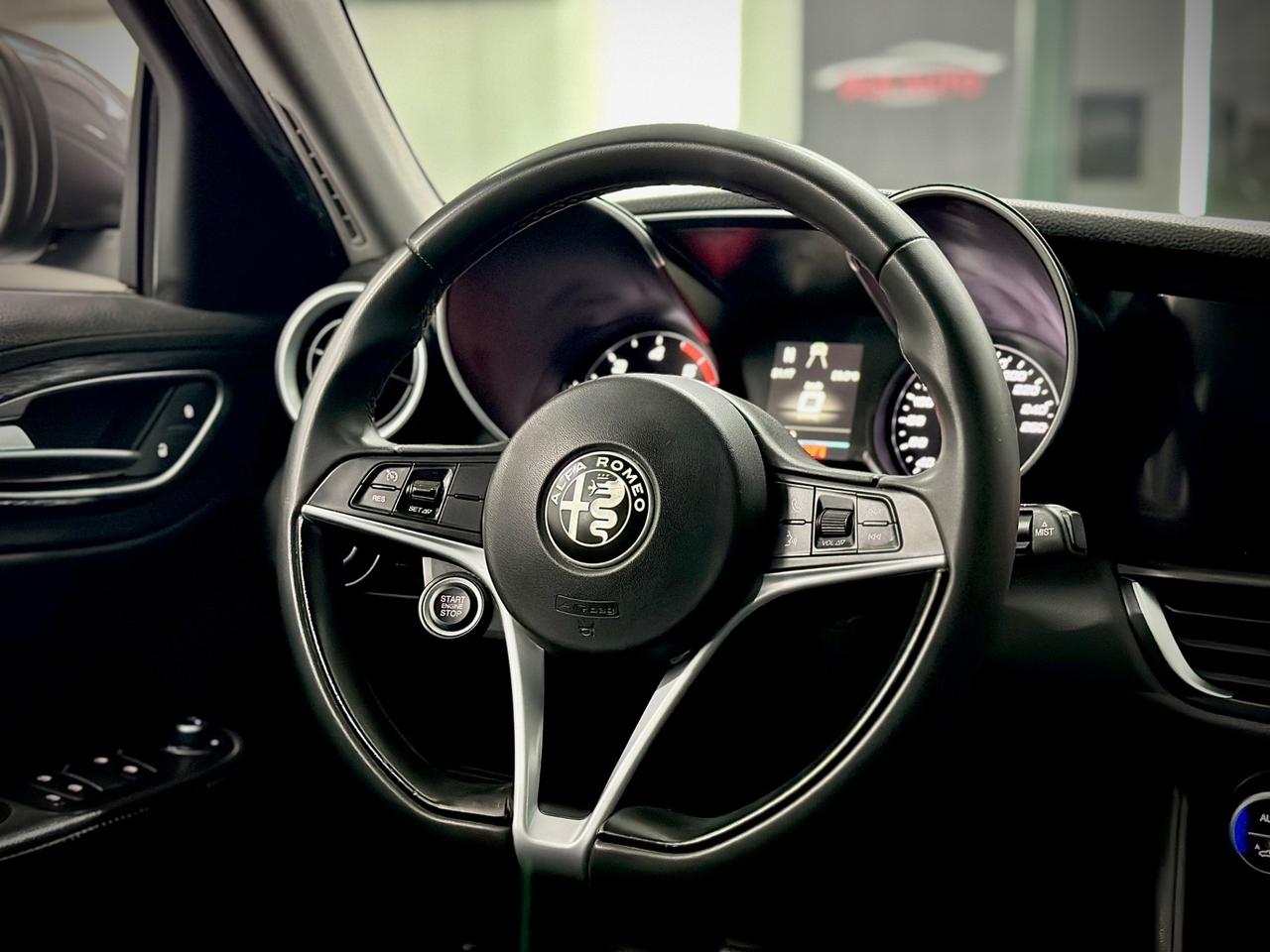 Alfa Romeo Giulia 2.2 Turbodiesel 160 CV Business
