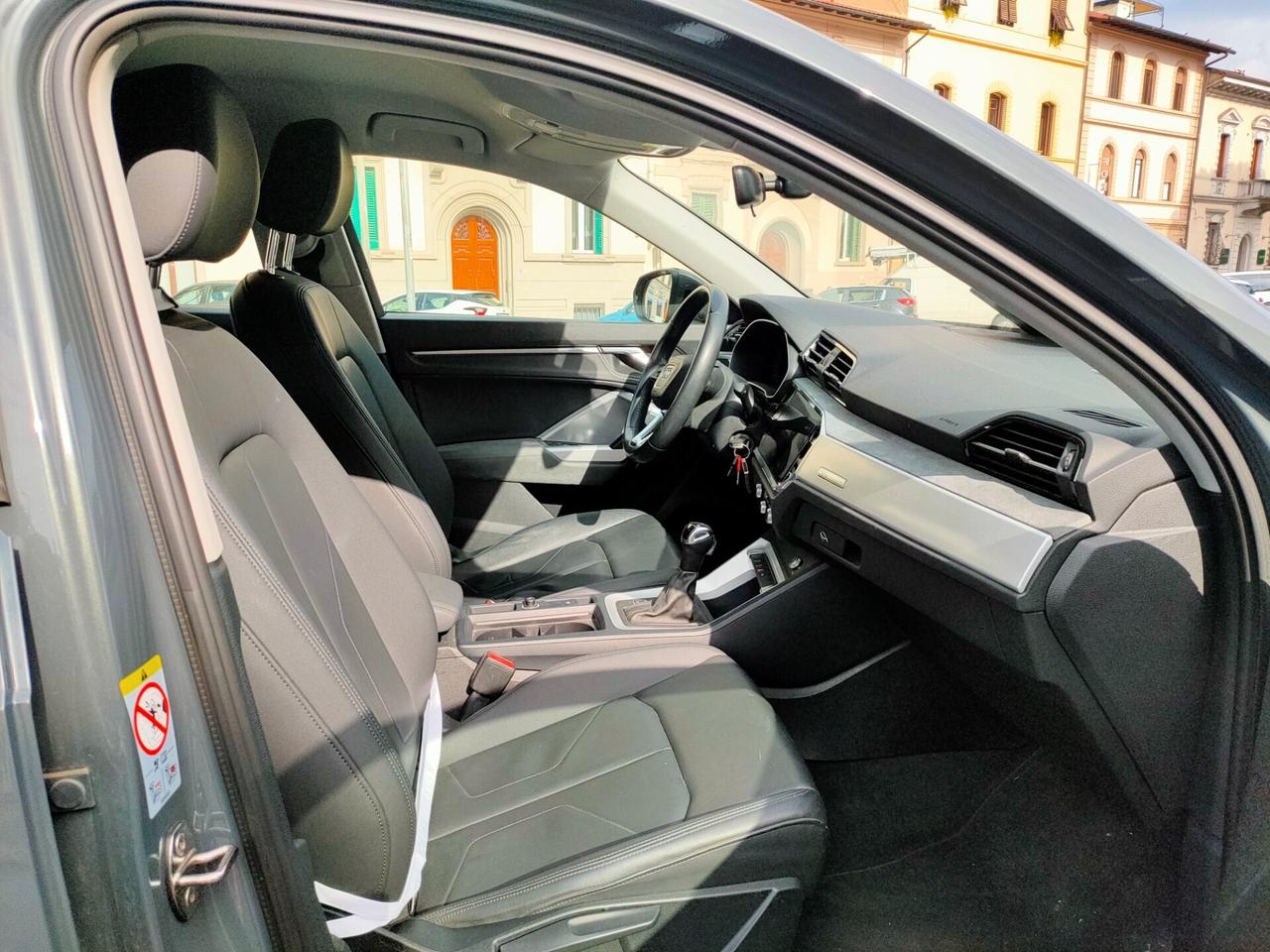 Audi Q3 35 TDI Business Advanced