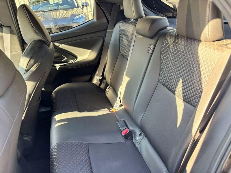 Toyota Yaris Hybrid Lounge MY22