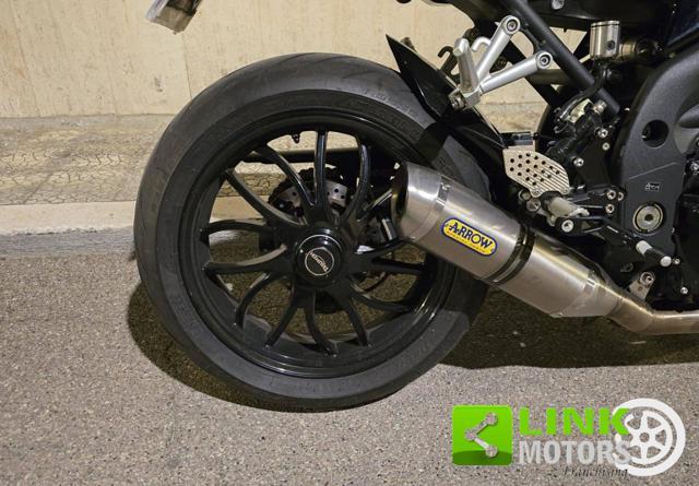 TRIUMPH Speed Triple 1050 *? 70,00 al mese*