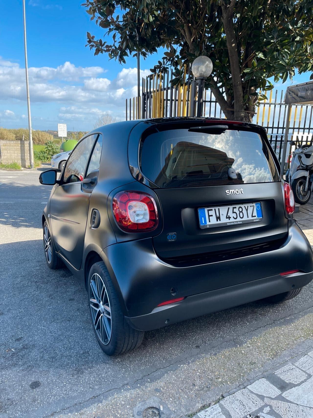 Smart ForTwo EQ Velvet Black