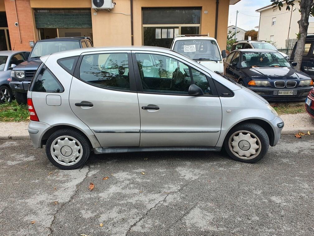 Mercedes Classe A 140 Classic Neopatentati
