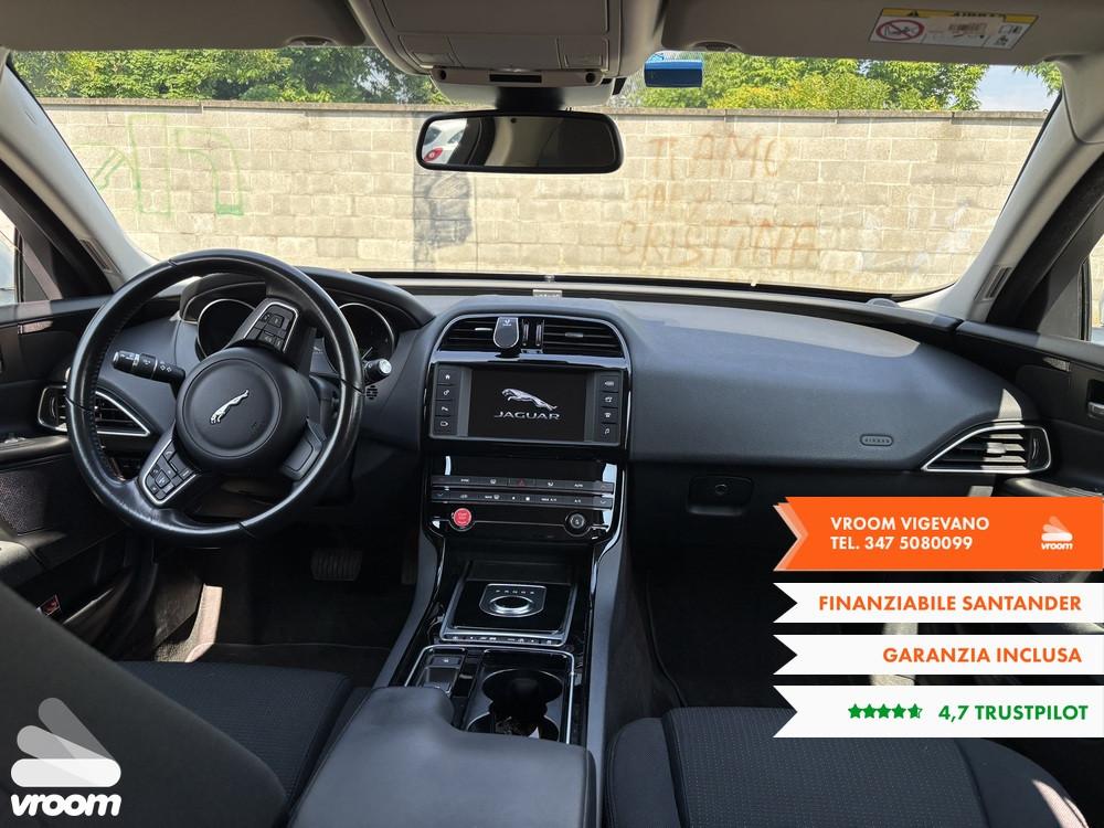 JAGUAR XE (X760) XE 2.0 D 180 CV aut. Pure