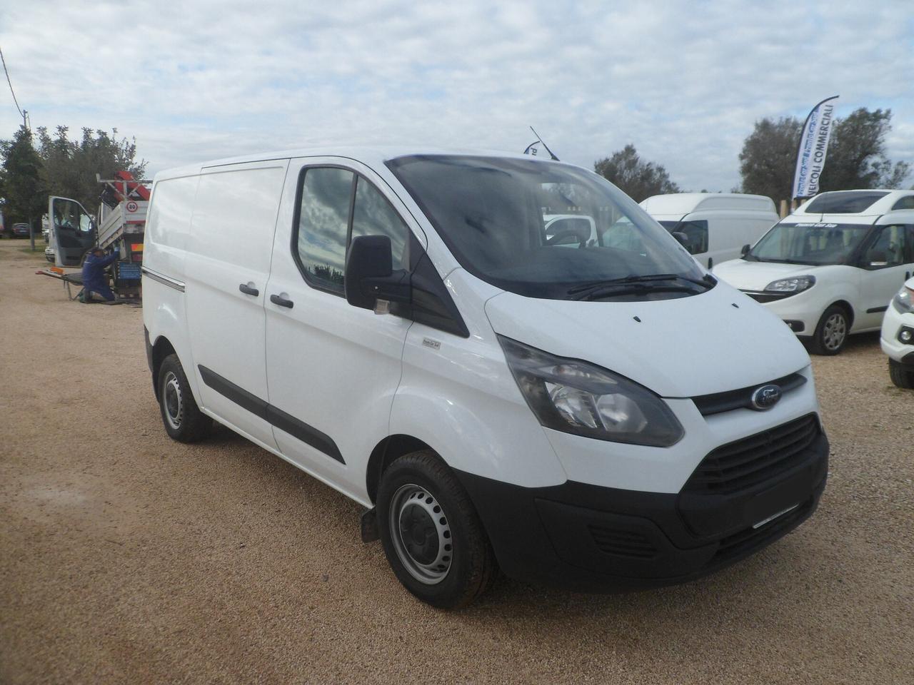 Ford Transit Custom furgone