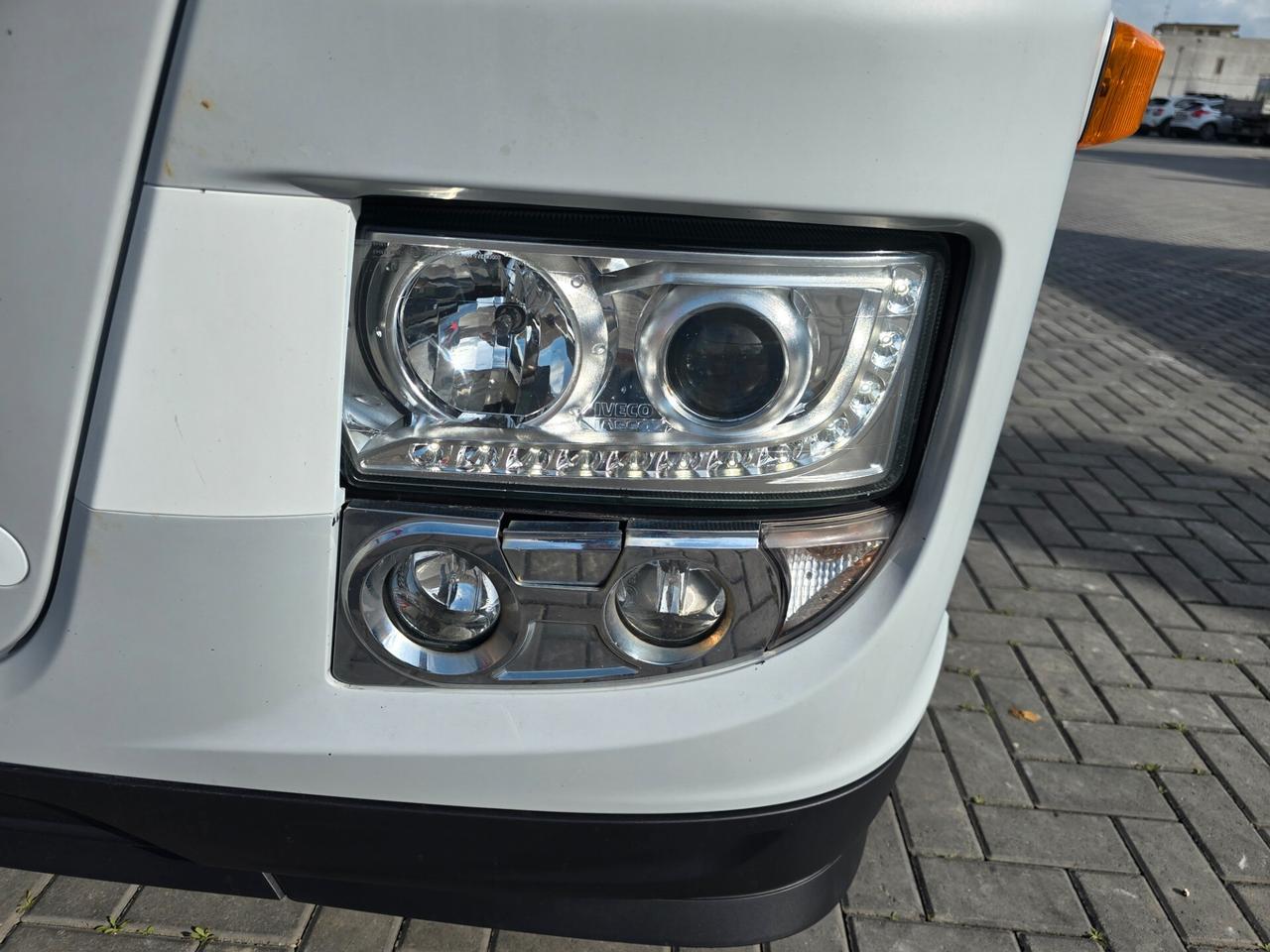 IVECO STRALIS HI-WAY 460 2017