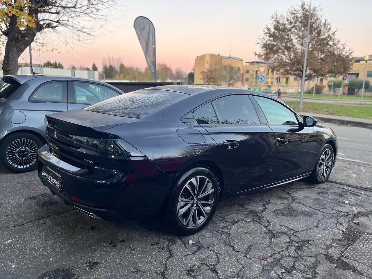 Peugeot 508 BlueHDi 130 Stop&Start EAT8 Allure Pack