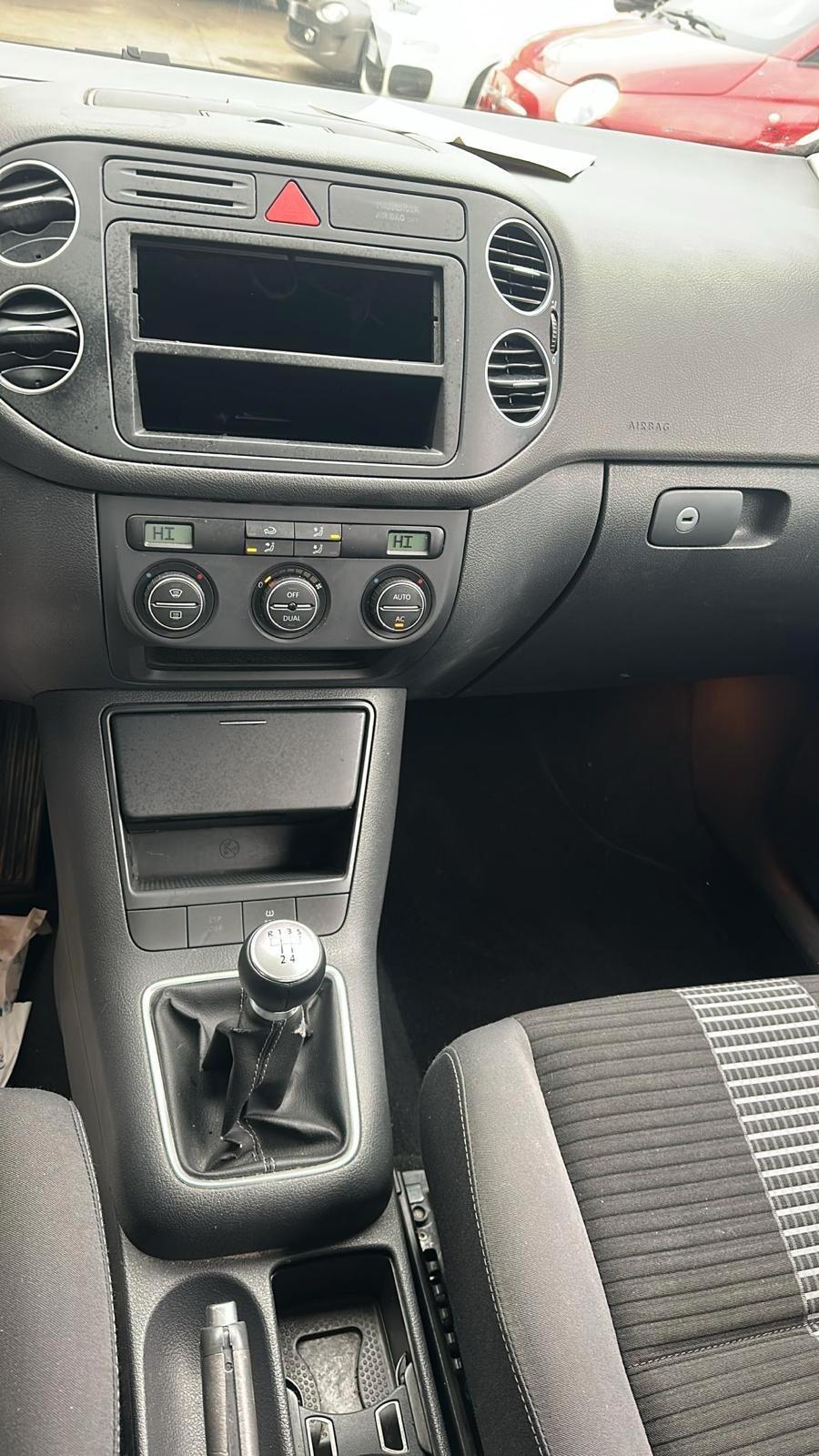 VOLKSWAGEN GOLF 1,9 DIESEL 105CV 2014