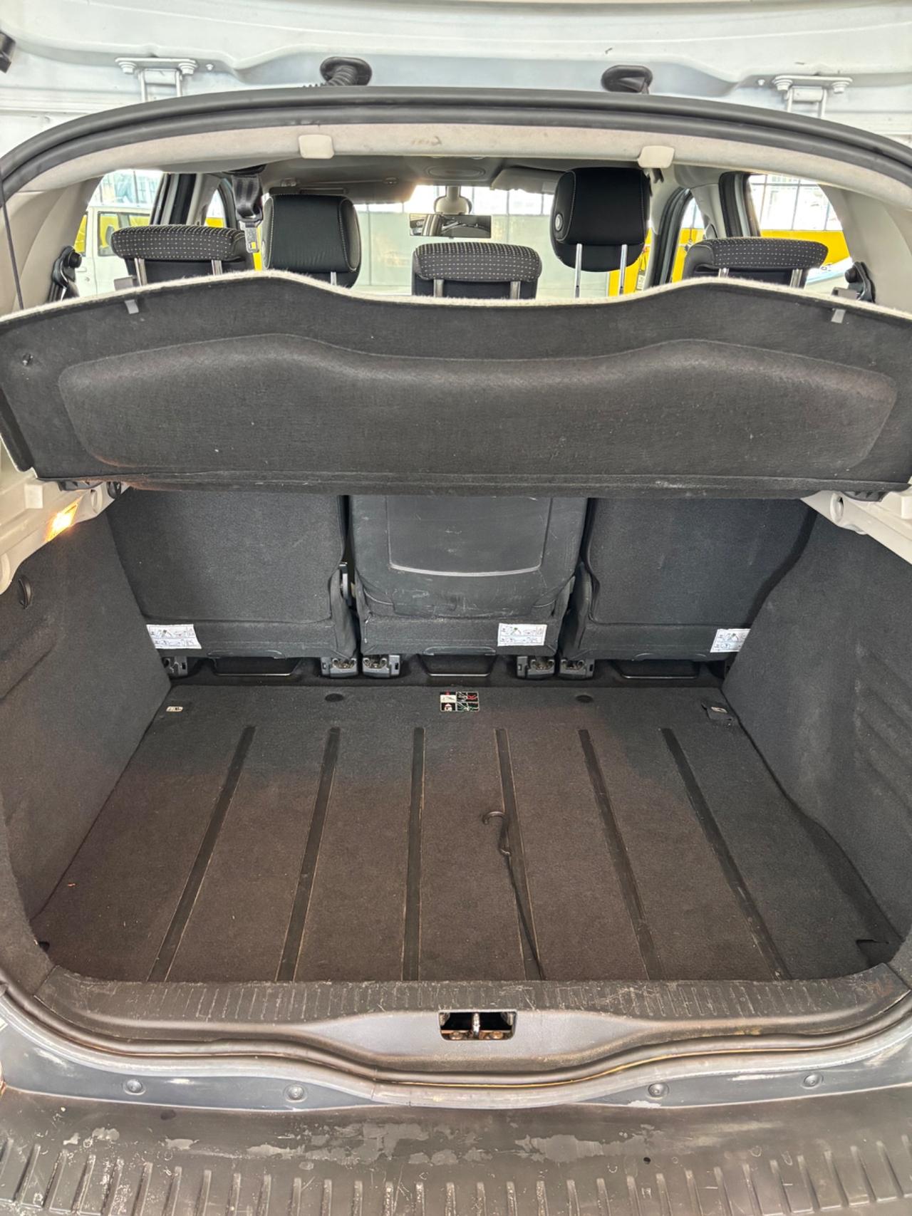 Renault Scénic X-Mod 1.5 dCi 110CV Luxe