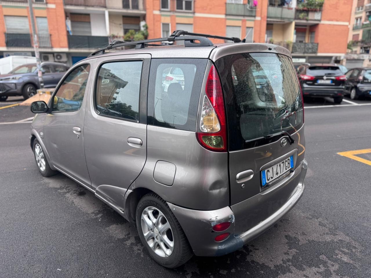 Toyota Yaris Verso 1.3 84cv UNIPRO