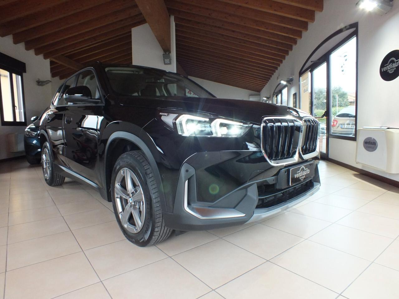 BMW X1-18i X-LINE SEMINUOVA!