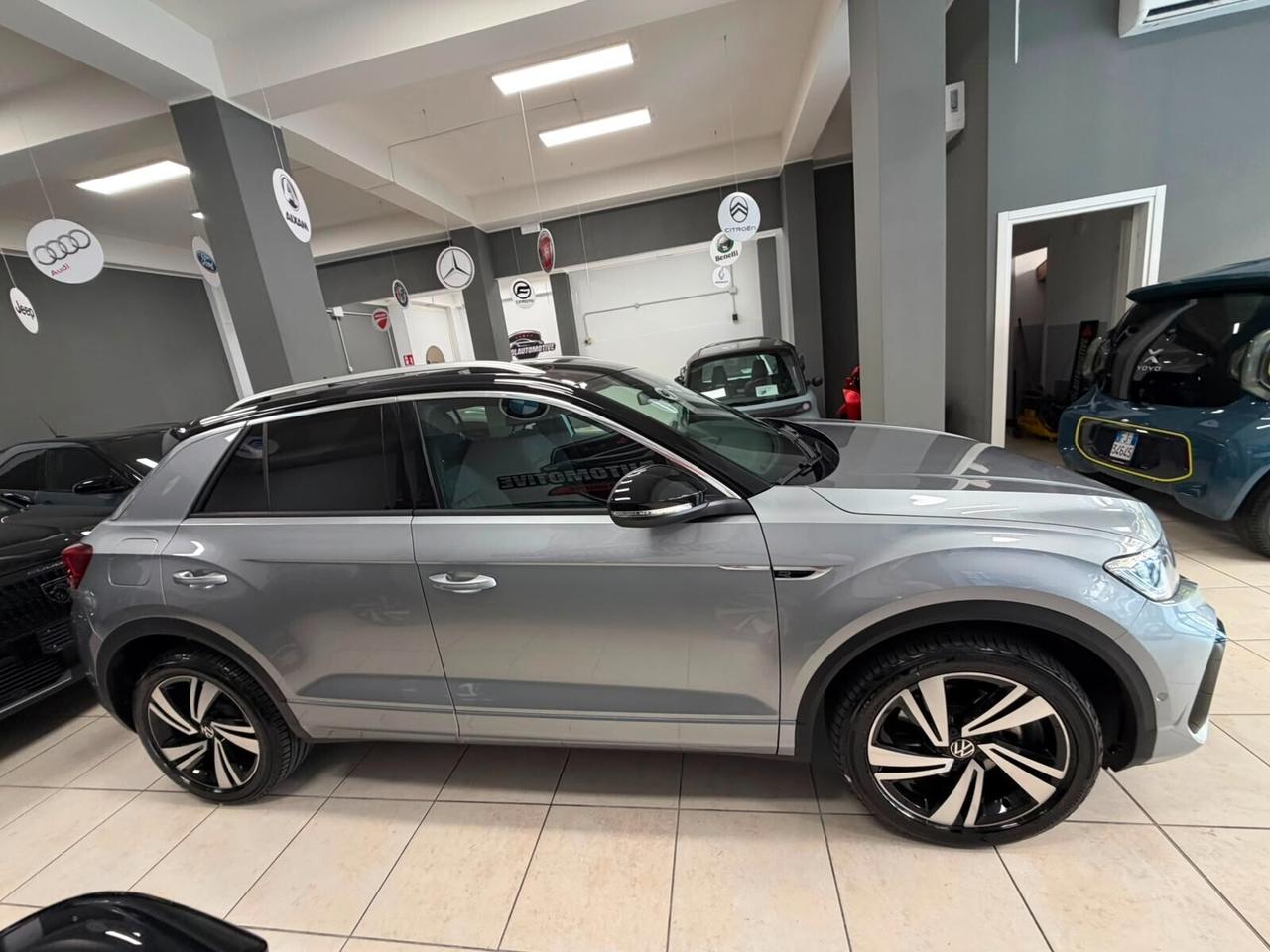 Volkswagen T-Roc 2.0 TDI SCR 150 CV DSG R-Line RATE DA 300 € AL MESE