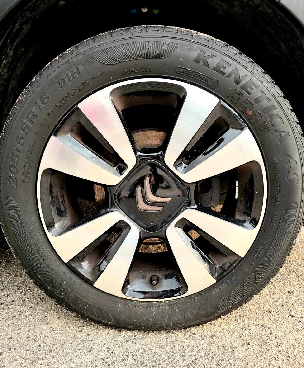 Citroen C3 1.2 BZ 82cv Shine