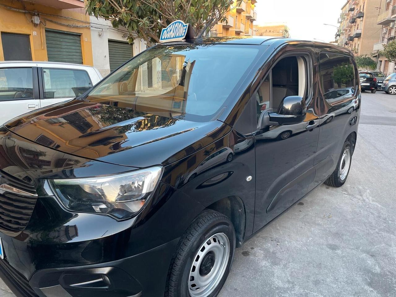 Opel Combo Cargo 1.5 Diesel 100CV PC 650kg Edition