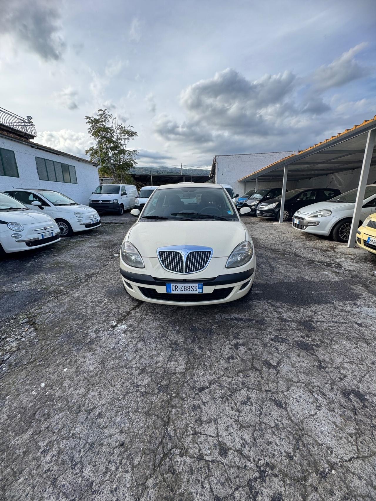 Lancia Ypsilon 1.2 16V Oro ANNO 2005